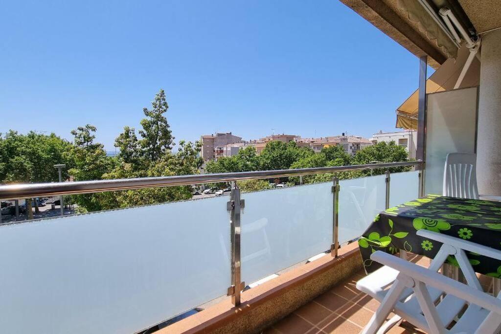 Apartamento Piso En El Centro Con Vistas Al Mar Y Balcon Rosas Exterior foto
