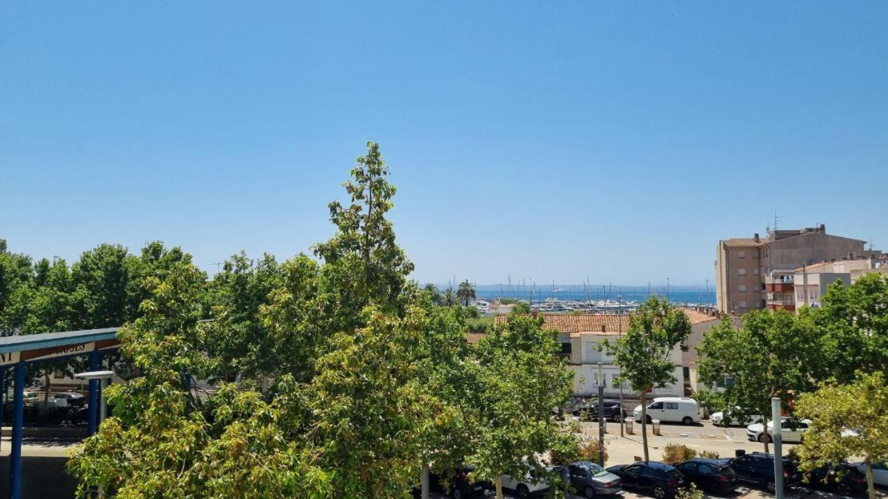 Apartamento Piso En El Centro Con Vistas Al Mar Y Balcon Rosas Exterior foto