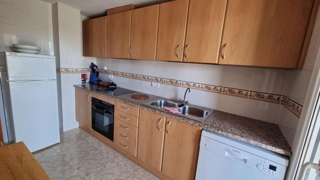 Apartamento Piso En El Centro Con Vistas Al Mar Y Balcon Rosas Exterior foto