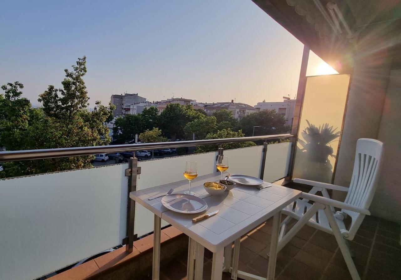 Apartamento Piso En El Centro Con Vistas Al Mar Y Balcon Rosas Exterior foto